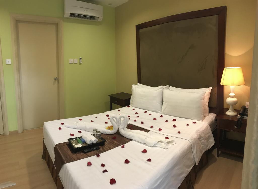 The Capital Residence Suites Bandar Seri Begawan Buitenkant foto