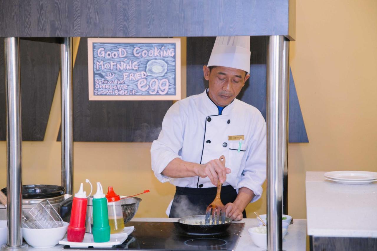 The Capital Residence Suites Bandar Seri Begawan Buitenkant foto